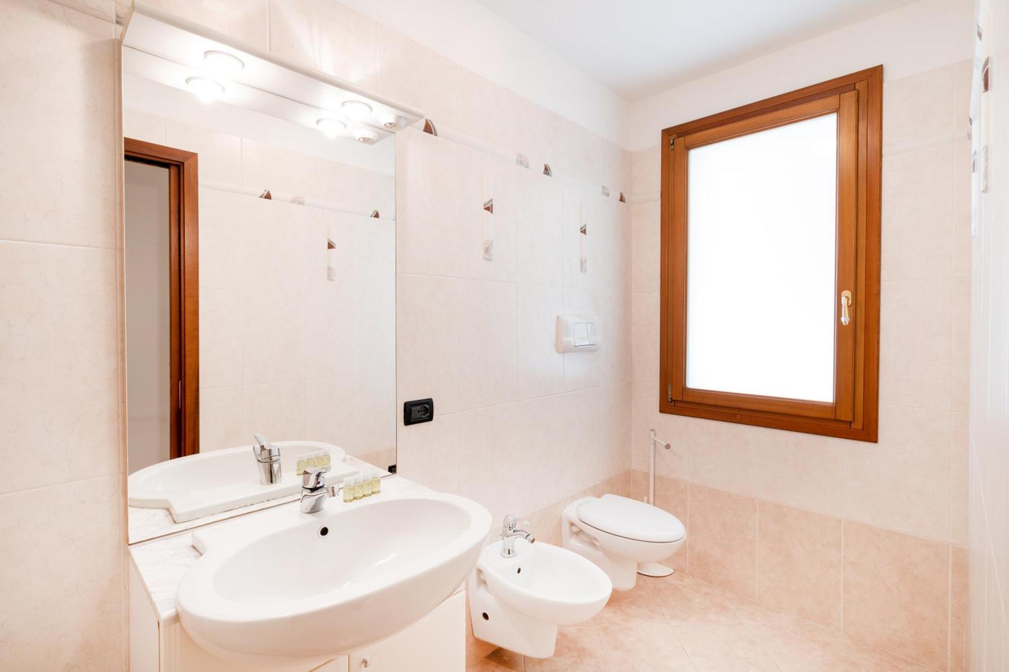 Elegante E Luminoso, Spazio Esterno Privato Venezia Esterno foto